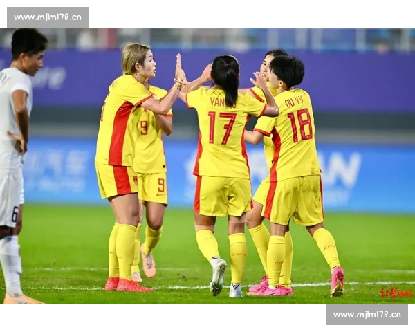 肖云补时凌空抽射绝平!广东 U18 女足惊险晋级八强,将战小组赛三连胜山东 肖云补时凌空抽射绝平!广东 U18 女足惊险晋级八强,将战小组赛三连胜山东