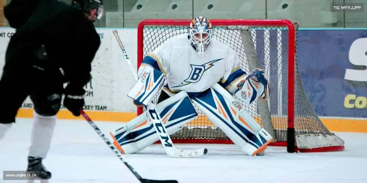 必一运动官网篮球划过弧线，梦想照进现实！🏀✨
